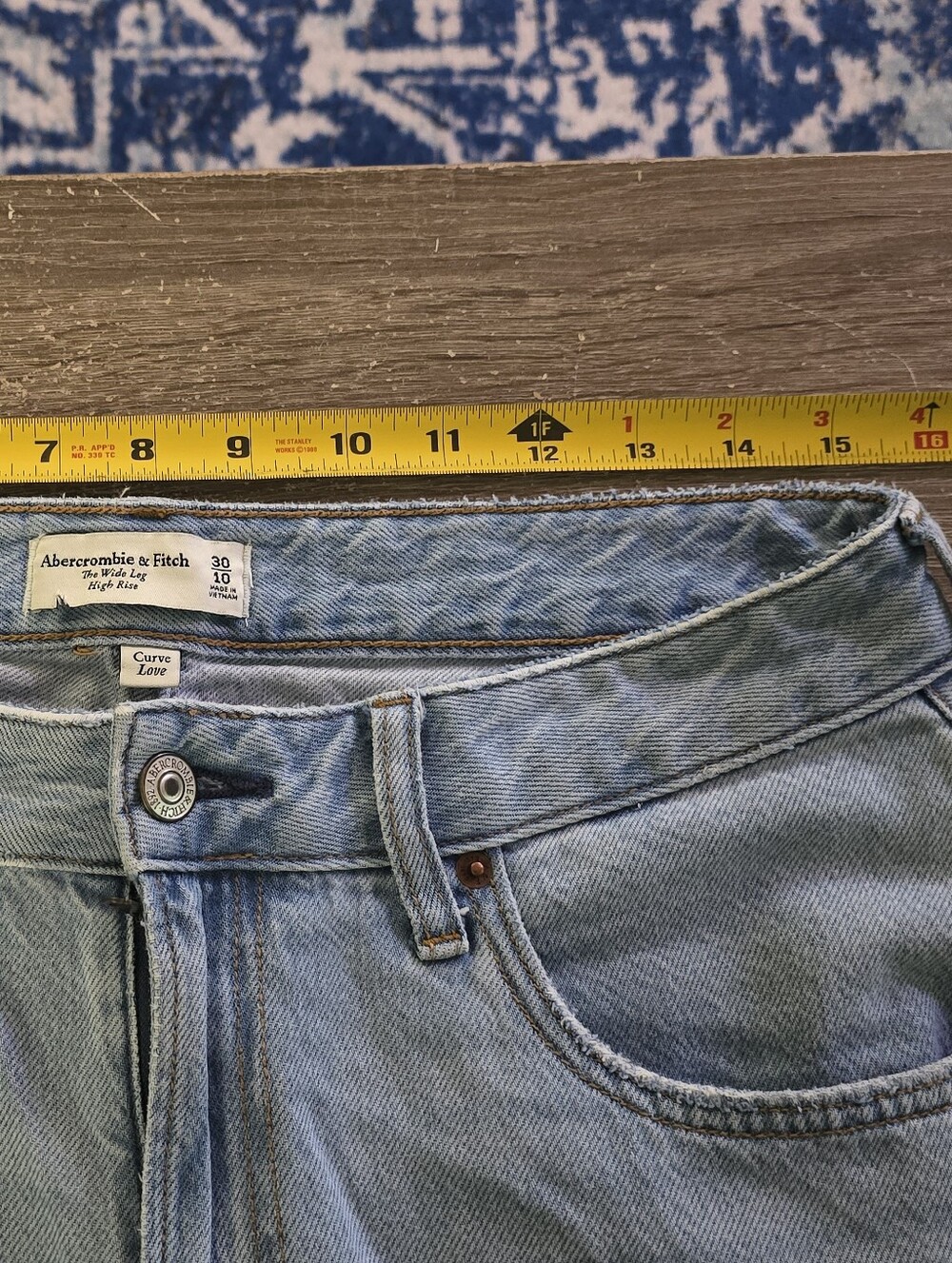 Abercrombie & Fitch Curve Love High Rise Wide Leg Jean Size 30/10 - Picture 4 of 5